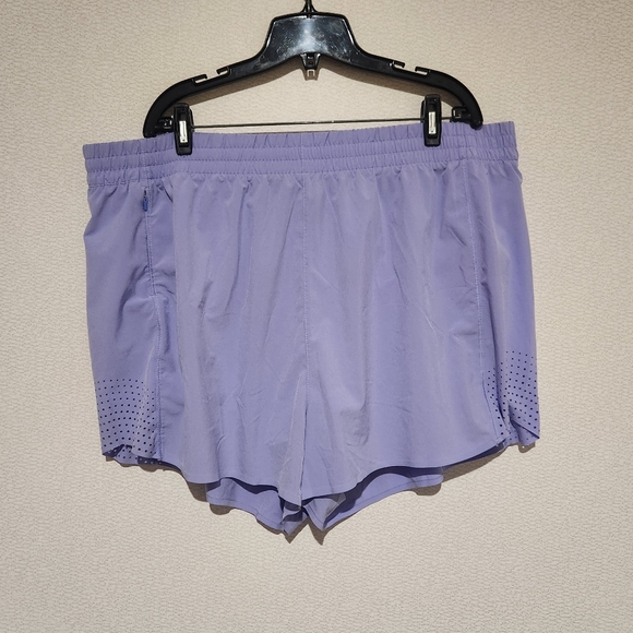 Athleta Pants - Athleta Hustle 3" Shorts Womens Size 2X